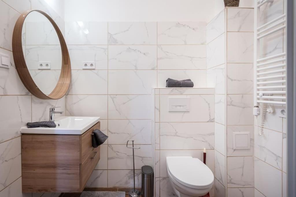 Stylish Apartment In The City Center Budapest Ngoại thất bức ảnh